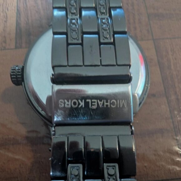 MICHAEL KORS Ladies Watch MK-3112 Brand New Battery Working 100% - Picture 3 of 4